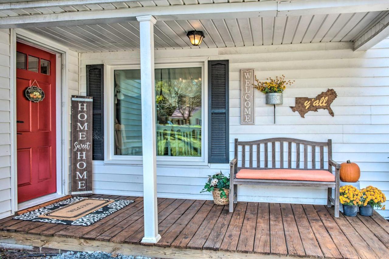 Peaceful Renovated Home With Deck On Half Acre! Asheboro Extérieur photo