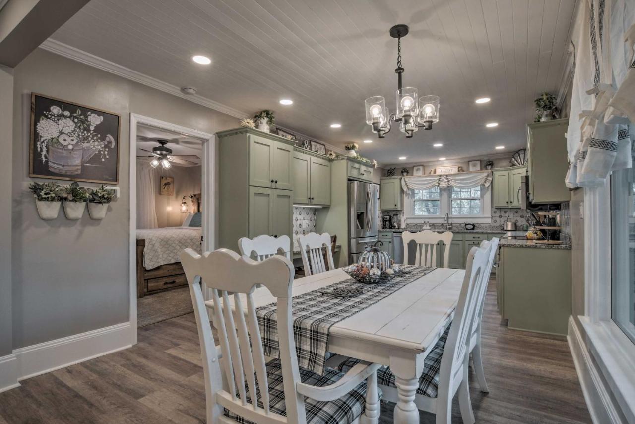 Peaceful Renovated Home With Deck On Half Acre! Asheboro Extérieur photo